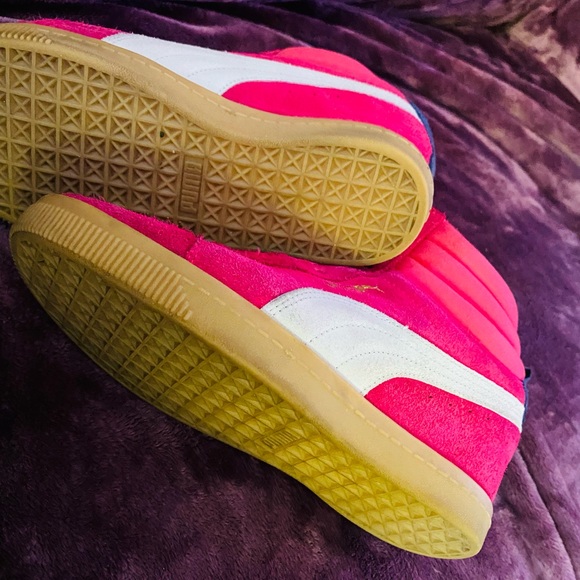 Puma Fuchsia and White High-Tops - Picture 4 of 6